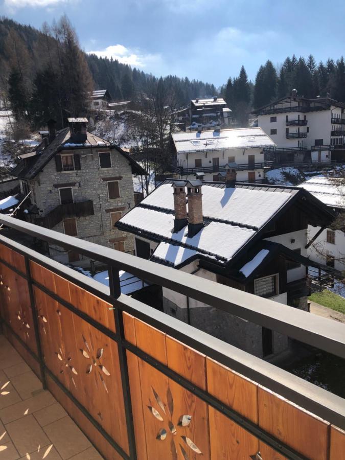 Residence Dolomiti フォルニ・ディ・ソプラ エクステリア 写真